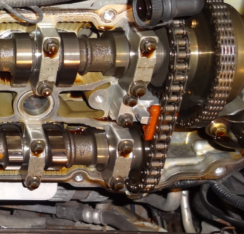 Jaguar V8 camshafts, secondary timing chain and tensioner overhaul
